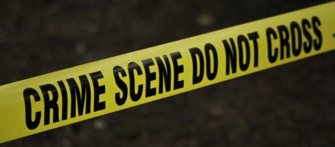 Τα στυγερότερα εγκλήματα έχουν γίνει δίπλα στο χριστουγεννιάτικο δέντρο (φώτο)